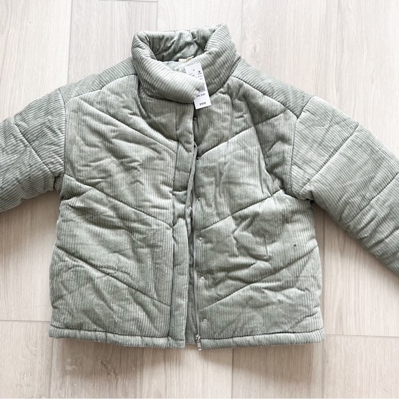 Pacsun Sage Green Corduroy Puffer - Picture 1 of 6